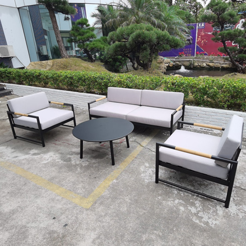 2021 wholesale price Sofa Set -
 Outdoor Patio Furniture Sets, White Metal Conversation Set  – Yufulong